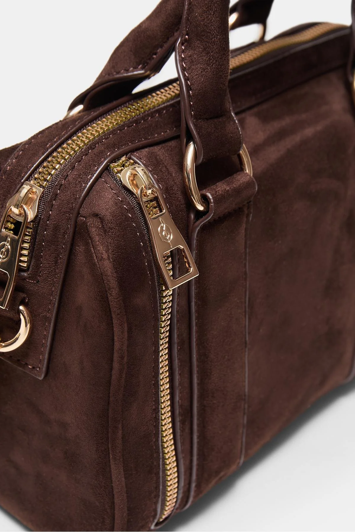 1_org_zoom (2) کیف Stradivarius استرادیواریوس رودوشی با جزئیات زیپ اورجینال - تصویر 1